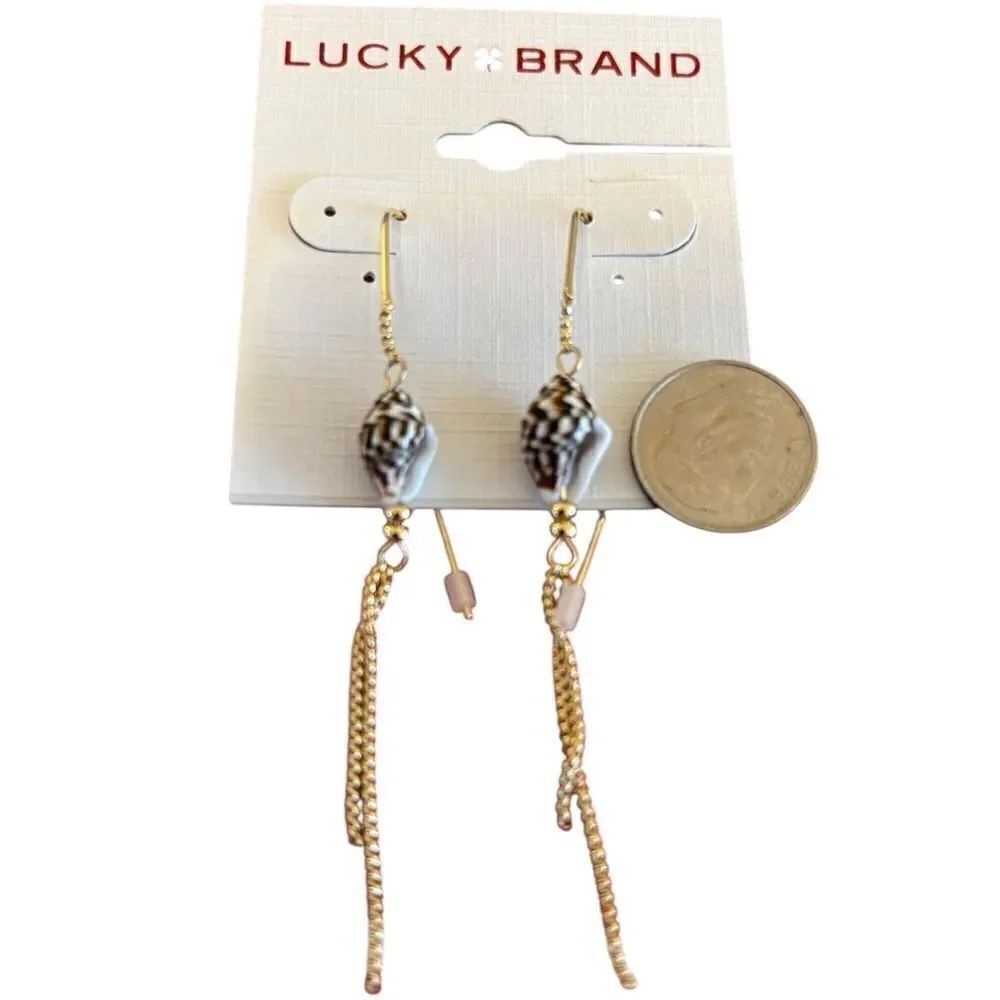 Small & Pretty Shell Dangle Threader Earrings. - Picture 6 of 6